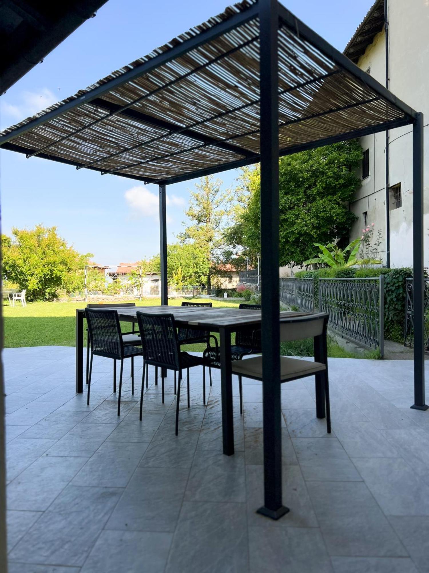 Comecasa 2 Bedrooms With Garden Apartment Benevello Exterior photo